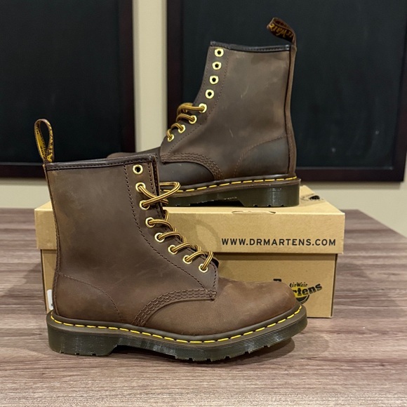 Dr marten crazy horse 1460 brown womens 5 BL - Picture 1 of 4